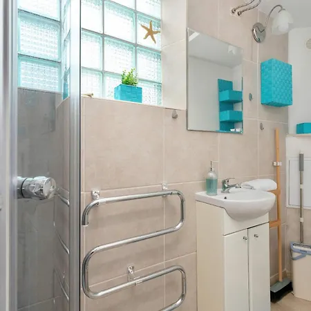 Apartment Cozy Pet-friendly Near The And Downtown By Renters *